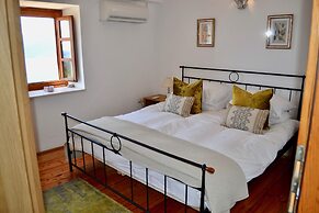 Restored 350 Year old Villa, Stunning Views, Idyllic Location, Large P