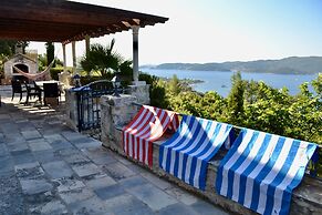 Restored 350 Year old Villa, Stunning Views, Idyllic Location, Large P