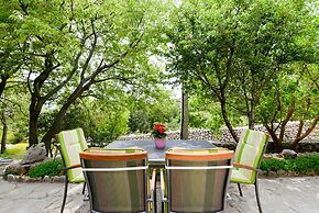 Traditional Stone House Adrian