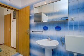 An Apartment Kamelia