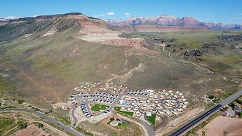 Zion Wildflower Resort