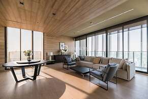 Price2 Space4, 500m Bts, Rooftop Pool, High Speed Wifi