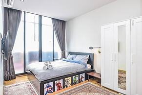 Price2 Space4, 500m Bts, Rooftop Pool, High Speed Wifi