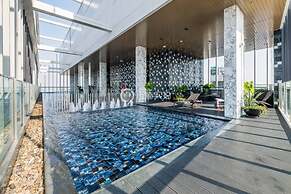 Price2 Space4, 500m Bts, Rooftop Pool, High Speed Wifi