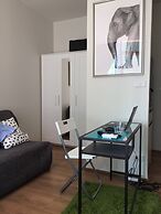 1br Park24, Lux Condo City Cente, 500m bts E5, Skytop Pool