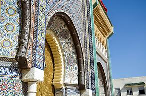 Room in Guest Room - Charming Riad Ouliya in Fès With Authentic Morocc