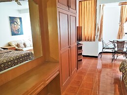 Thepthip Mansion Pattaya 5th Floor Studio Apartment