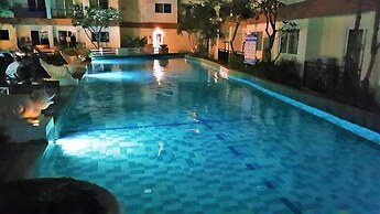 Park Lane Pattaya With Large Lagoon Swimming Pool