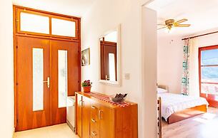 Sea View Apartment With Terrase Vl