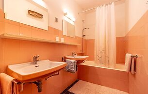 Sea View Apartment With Terrase Vl