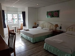 Welcome Inn Hotel Karon Beach