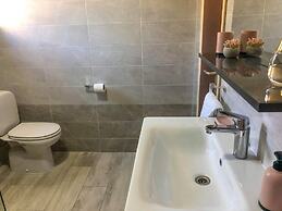 Beautiful new Apartment Near the Beach - Vela Luka -korcula Island