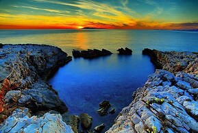 Beautiful new Apartment Near the Beach - Vela Luka -korcula Island