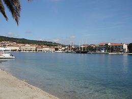 Beautiful new Apartment Near the Beach - Vela Luka -korcula Island
