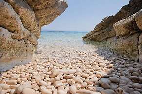 Beautiful new Apartment Near the Beach - Vela Luka -korcula Island