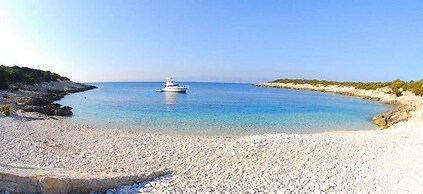 Beautiful new Apartment Near the Beach - Vela Luka -korcula Island