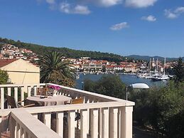 Beautiful new Apartment Near the Beach - Vela Luka -korcula Island