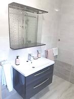 Beautiful new Apartment Near the Beach - Vela Luka -korcula Island