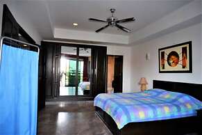 View Talay 2A sea View Apartment Pattaya