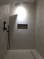 Room-private Double Room With New En-sui