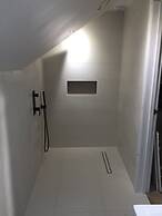 Room-private Double Room With New En-sui