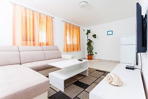 Villa With the Pool Near Vela Luka