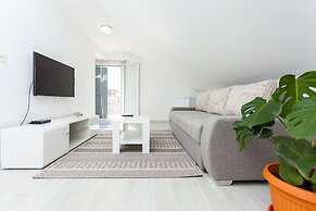 Villa With the Pool Near Vela Luka