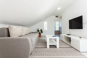 Villa With the Pool Near Vela Luka