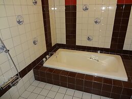 Royal Hotel Uohachi Bettei