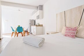 Arkana 9 by Grupo Amber