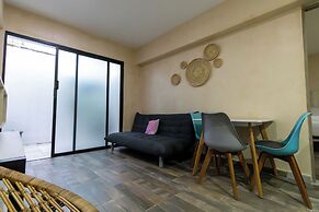 Arkana 9 by Grupo Amber