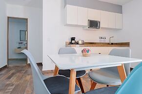 Arkana 9 by Grupo Amber