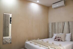 Arkana 9 by Grupo Amber