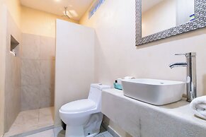 Arkana 9 by Grupo Amber