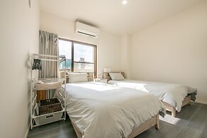 ZAITO Tokyo Yokokawa Economy Inn