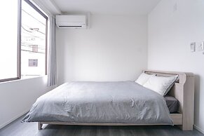 ZAITO Tokyo Yokokawa Economy Inn