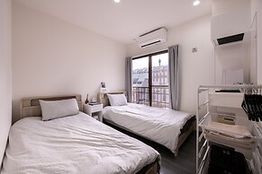 ZAITO Tokyo Yokokawa Economy Inn