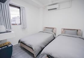 ZAITO Tokyo Yokokawa Economy Inn