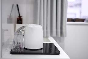 ZAITO Tokyo Yokokawa Economy Inn