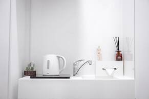 ZAITO Tokyo Yokokawa Economy Inn