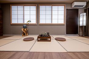 ZAITO Tokyo Yokokawa Economy Inn