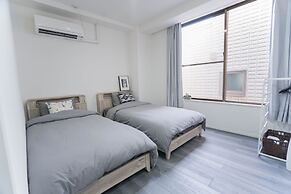 ZAITO Tokyo Yokokawa Economy Inn