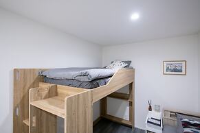 ZAITO Tokyo Yokokawa Economy Inn