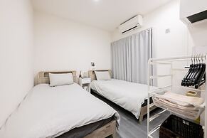 ZAITO Tokyo Yokokawa Economy Inn