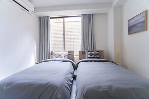 ZAITO Tokyo Yokokawa Economy Inn