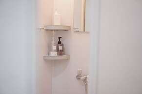 ZAITO Tokyo Yokokawa Economy Inn