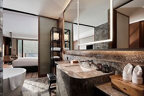 Xianghu Xiaoyao Manor