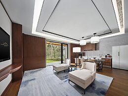 Xianghu Xiaoyao Manor