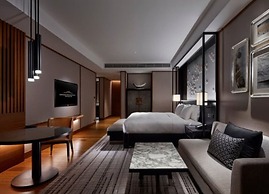 Xianghu Xiaoyao Manor