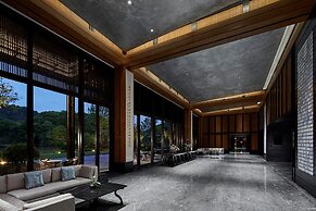 Xianghu Xiaoyao Manor